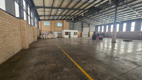 Stand 335, 335 Angus Crescent, Northlands Business Park, Hoogland